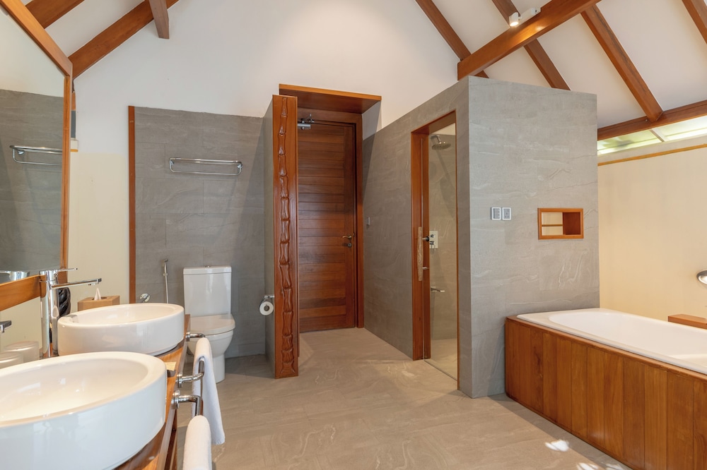 Dhigufaru Island Resort 62/62