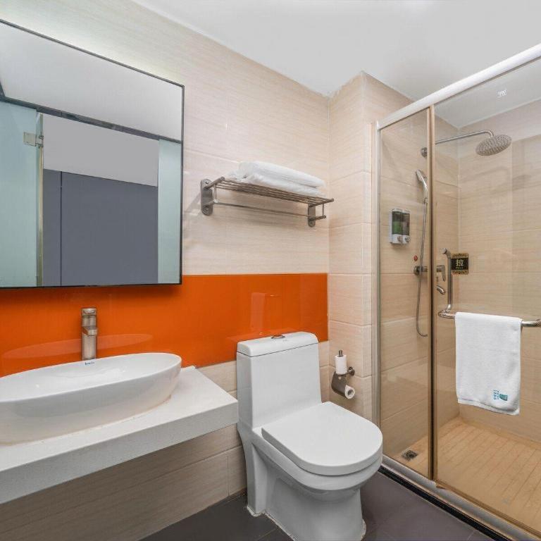 7 Days Premium (Shenzhen Dapeng New District Jiaochangwei) 35/36