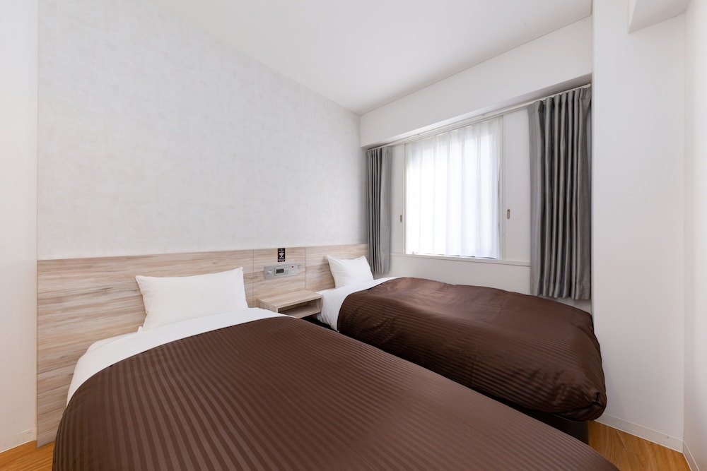 STANDARD, TWIN BEDS
