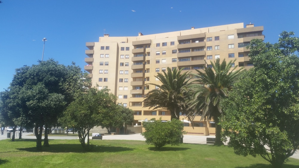 Porto Sea Apartments 2/50