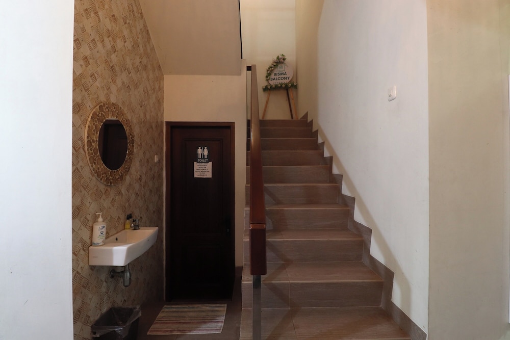 Bisma Balcony Homestay 40/64