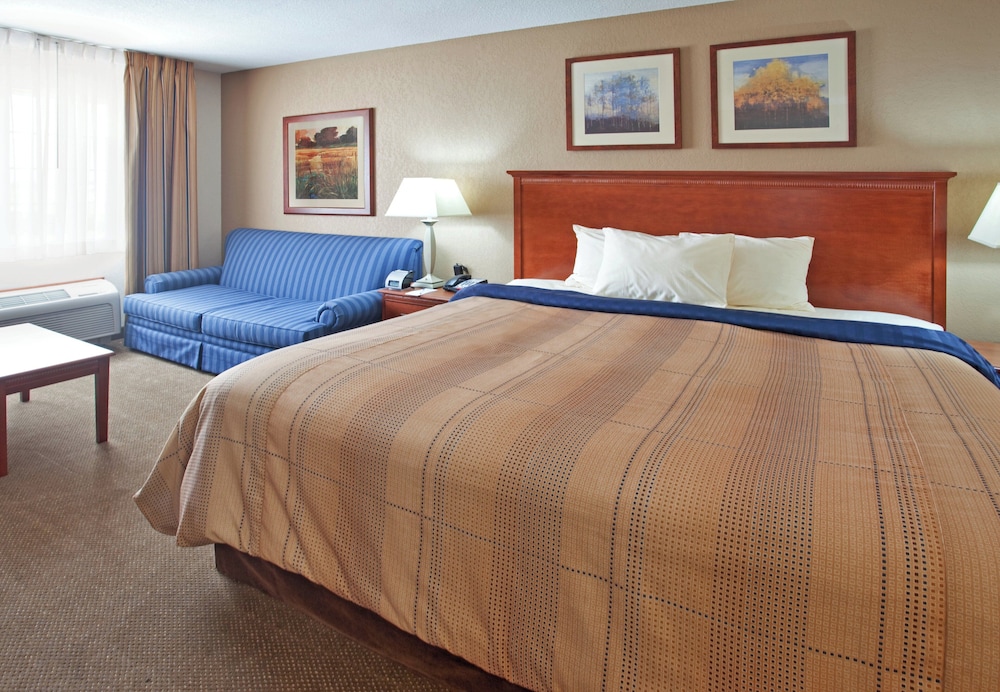 Candlewood Suites Elgin Nw-Chicago 18/58