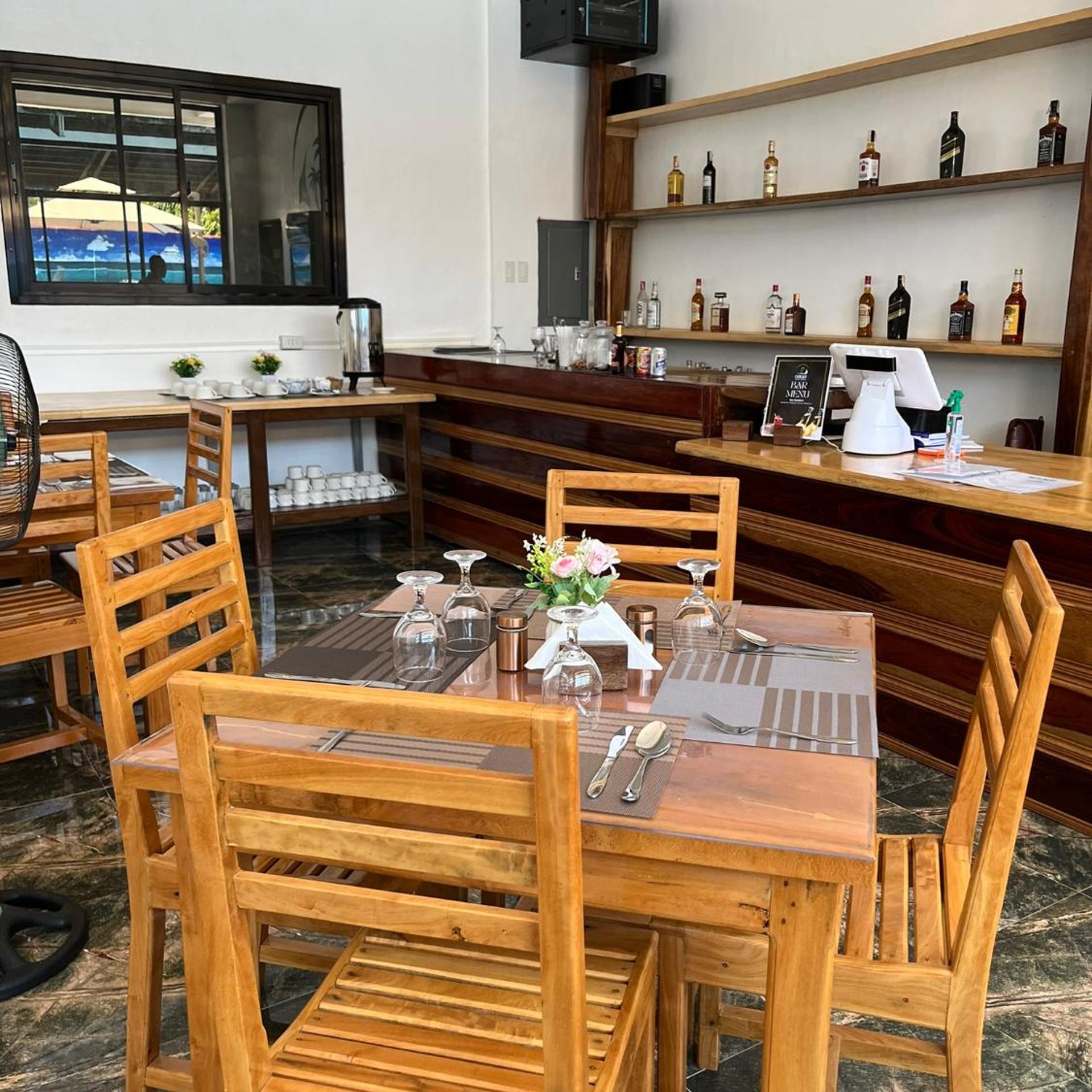 Ocean Star Hotel Coron 35/50