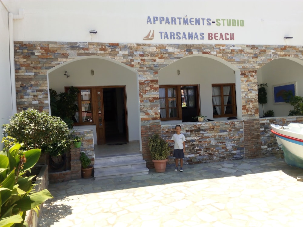 Tarsanas Apartments 9/49