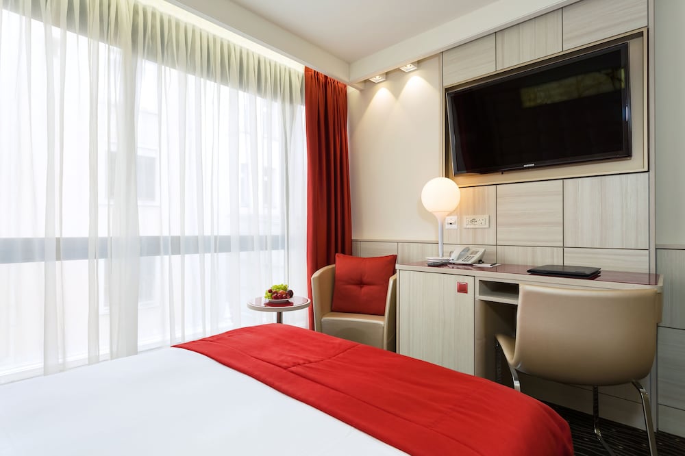 HOTEL ST GOTTHARD 23/84