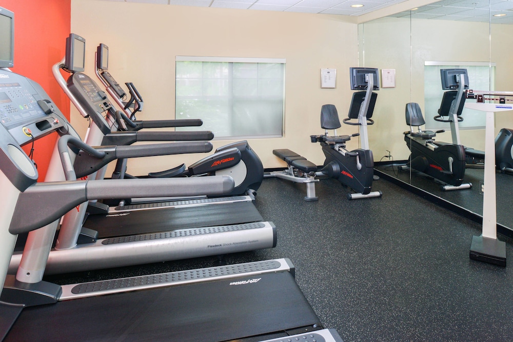 Towneplace Suites Thousand Oaks Ventura County 22/34
