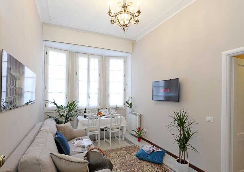 Grand Tour Roma Guest House 53/73