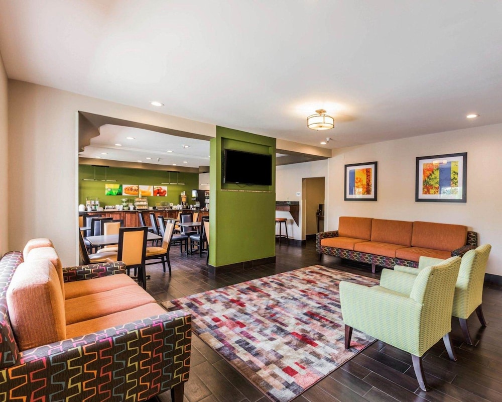 Quality Inn and Suites Birmingham Highway 280 30/46