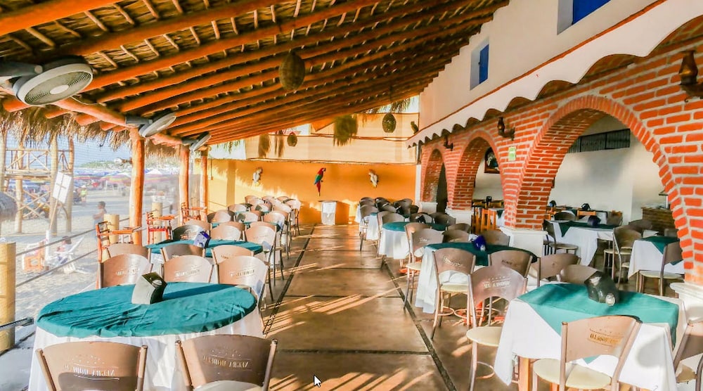 Costa Alegre Hotel And Suites 41/59
