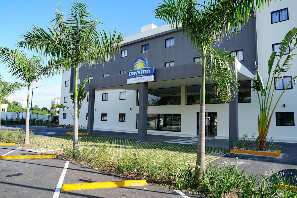 Days Inn by Wyndham Juan Dolio 48/54