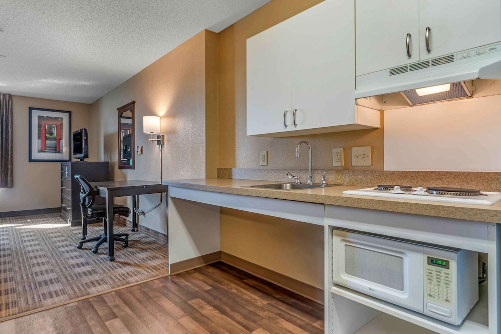 Extended Stay America Sacramento - West Sacramento 7/55