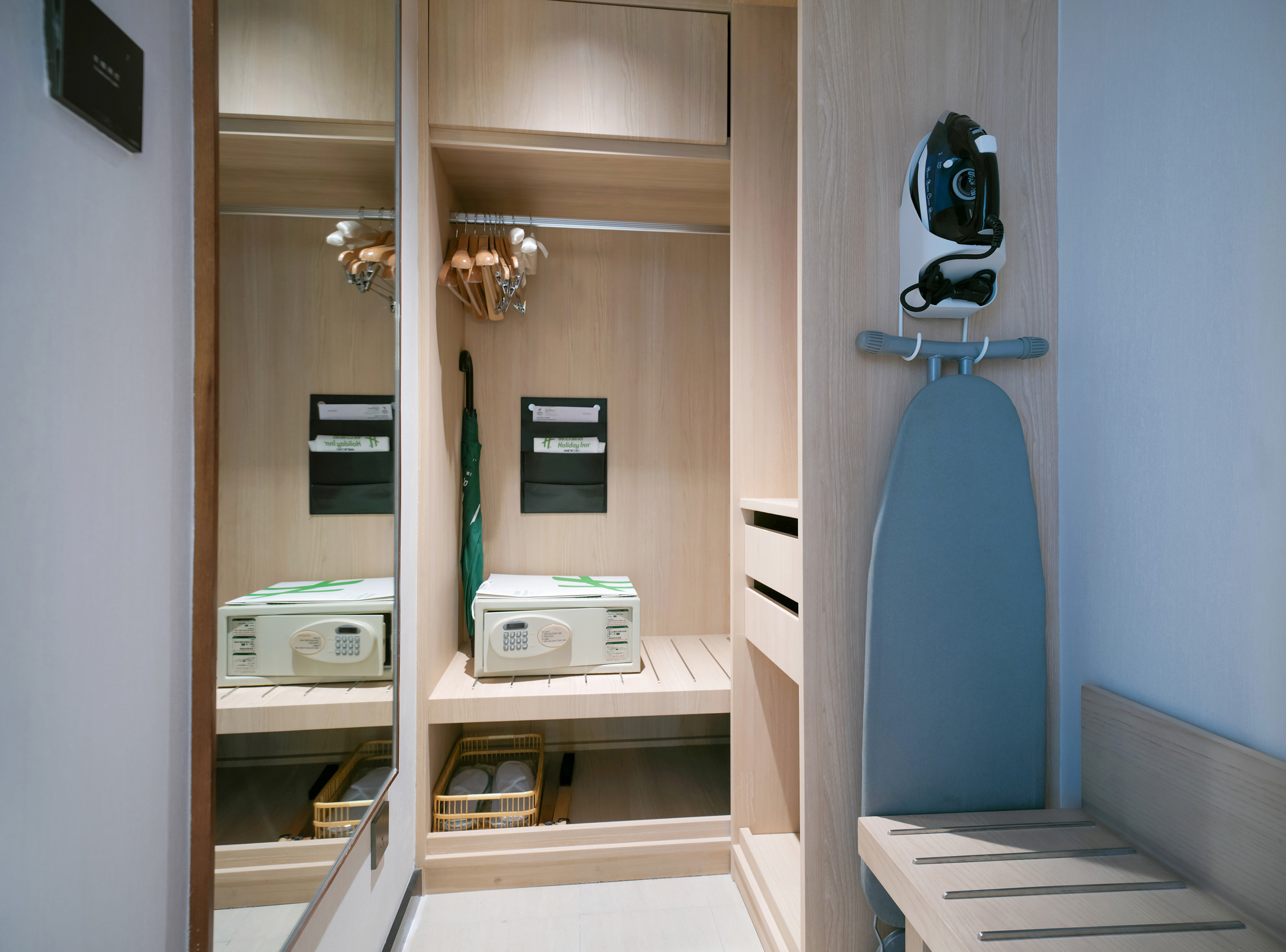 Holiday Inn Qingdao City Centre 26/50
