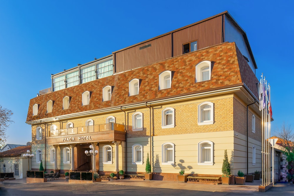 Praga Hotel Tashkent 51/57