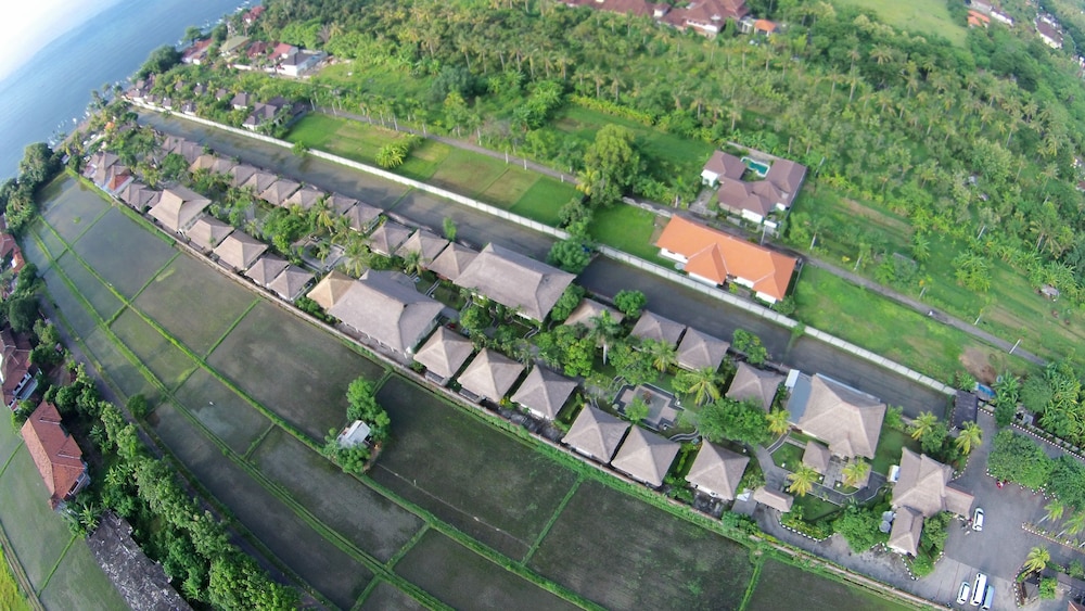 Aneka Lovina Villas And Spa 11/56