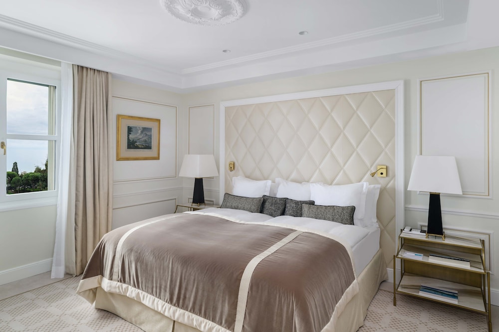 BEAU RIVAGE PALACE 15/86