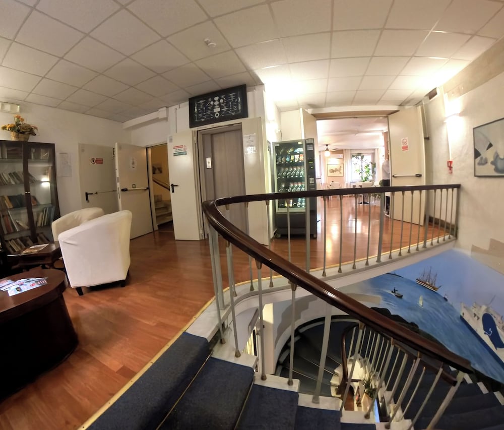 Giappone Inn Parking Hotel 23/39