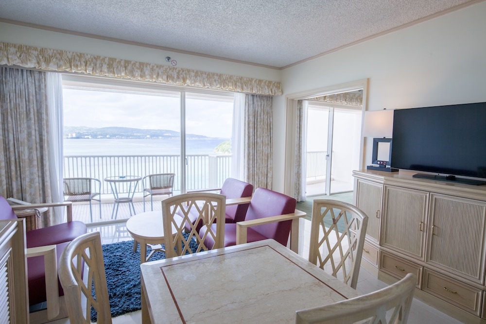 Hoshino Resorts RISONARE Guam 36/62