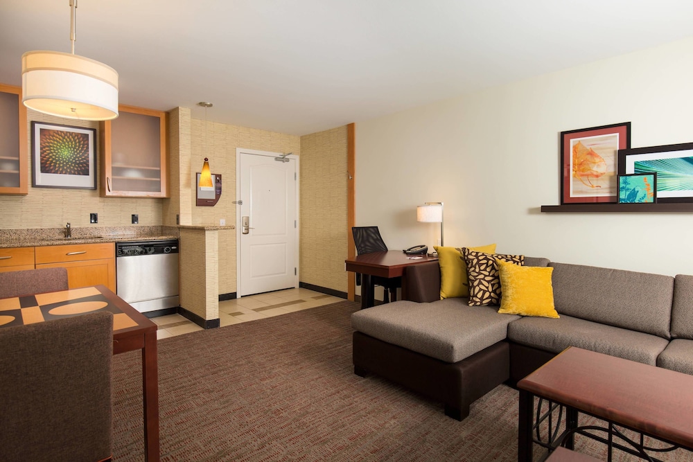 Residence Inn by Marriott Dayton Vandalia 21/33