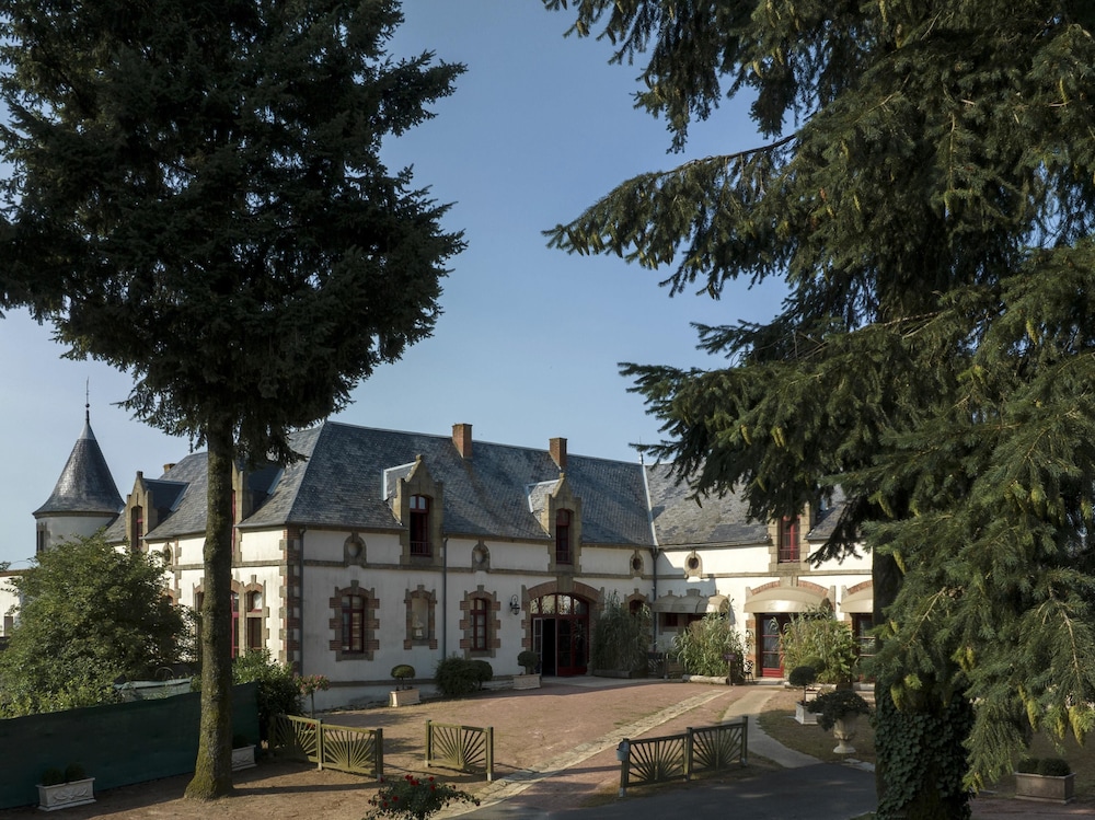 Chateau Hotel le Boisniard 3/50