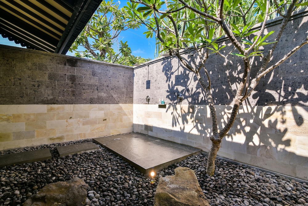 Sumberkima Hill Private Villa Retreat 23/50