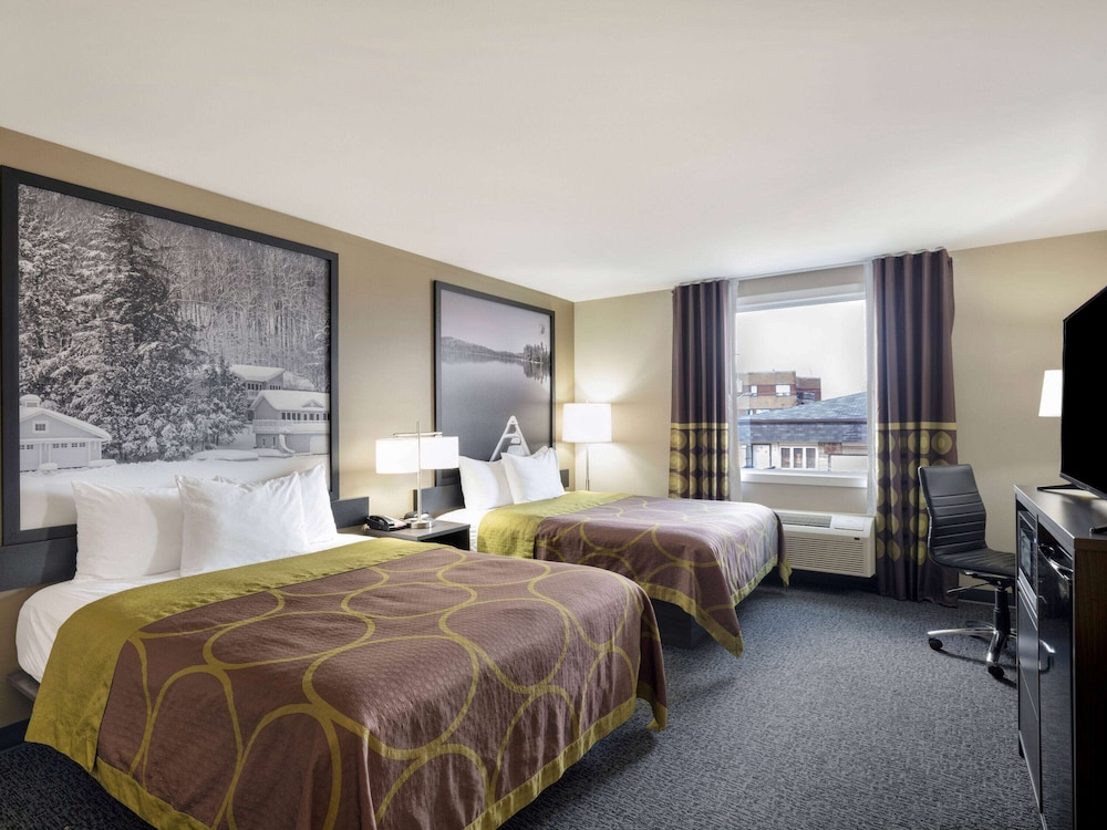 Super 8 by Wyndham Moosonee 20/50