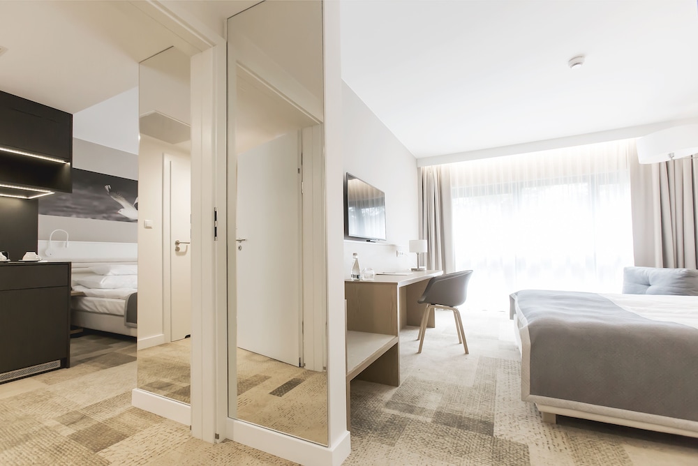 Hotel Platan 16/66