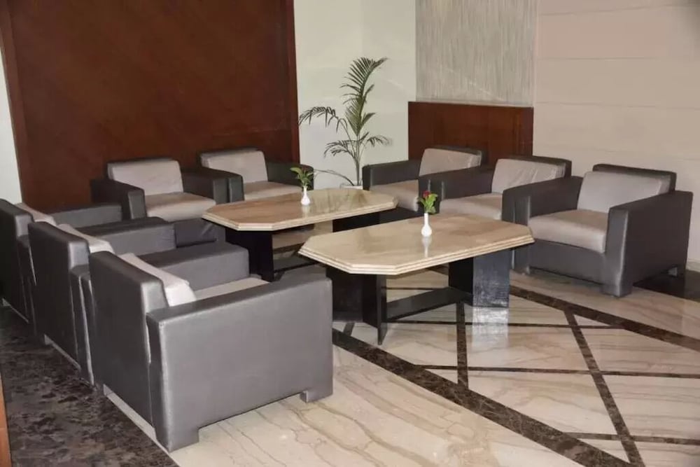 Regency Varanasi Hotel 12/22