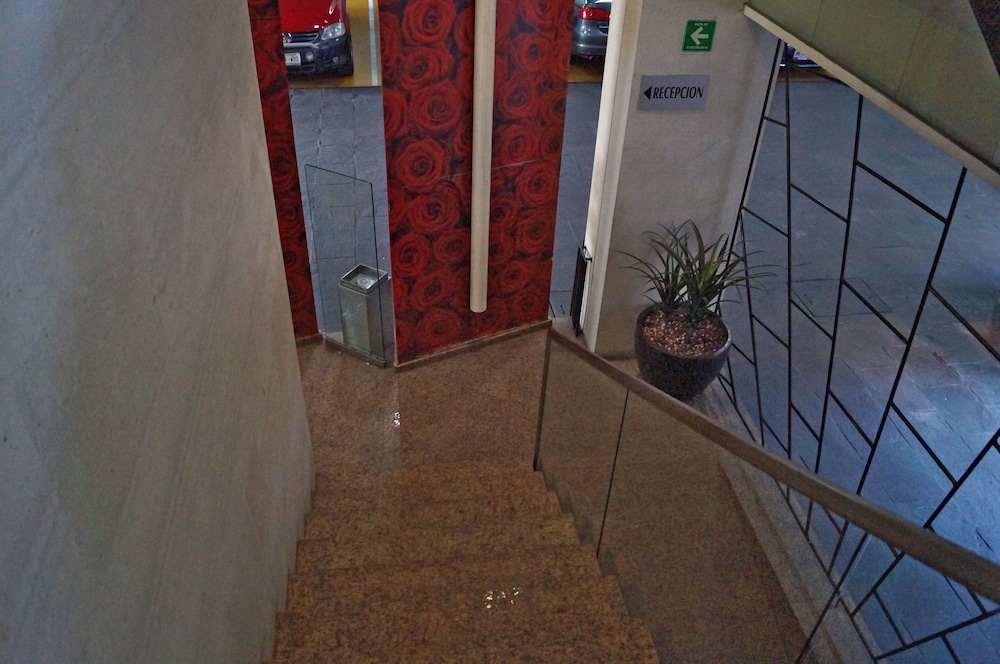 Gran Hotel Villa de Madrid 8/54
