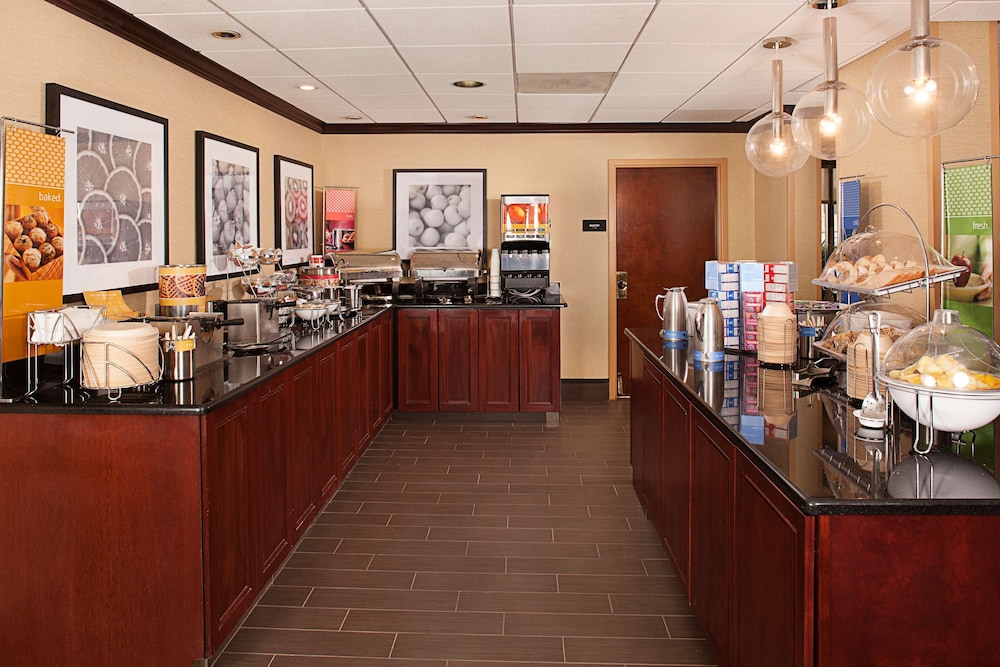 Hampton Inn Philadelphia/Willow Grove 19/29