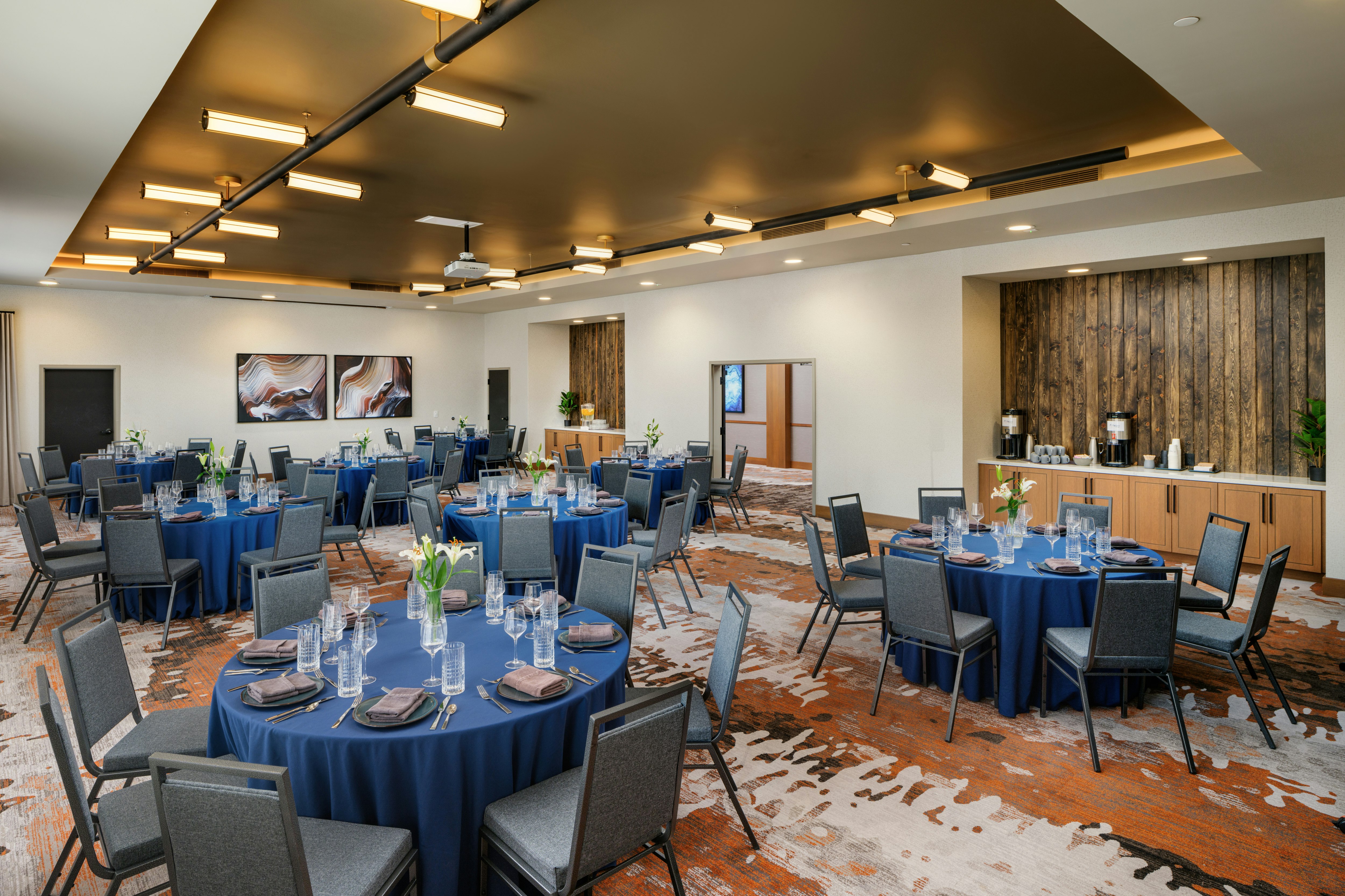 The Hoffmann Hotel Basalt Aspen, Tapestry Collection by Hilton 21/26
