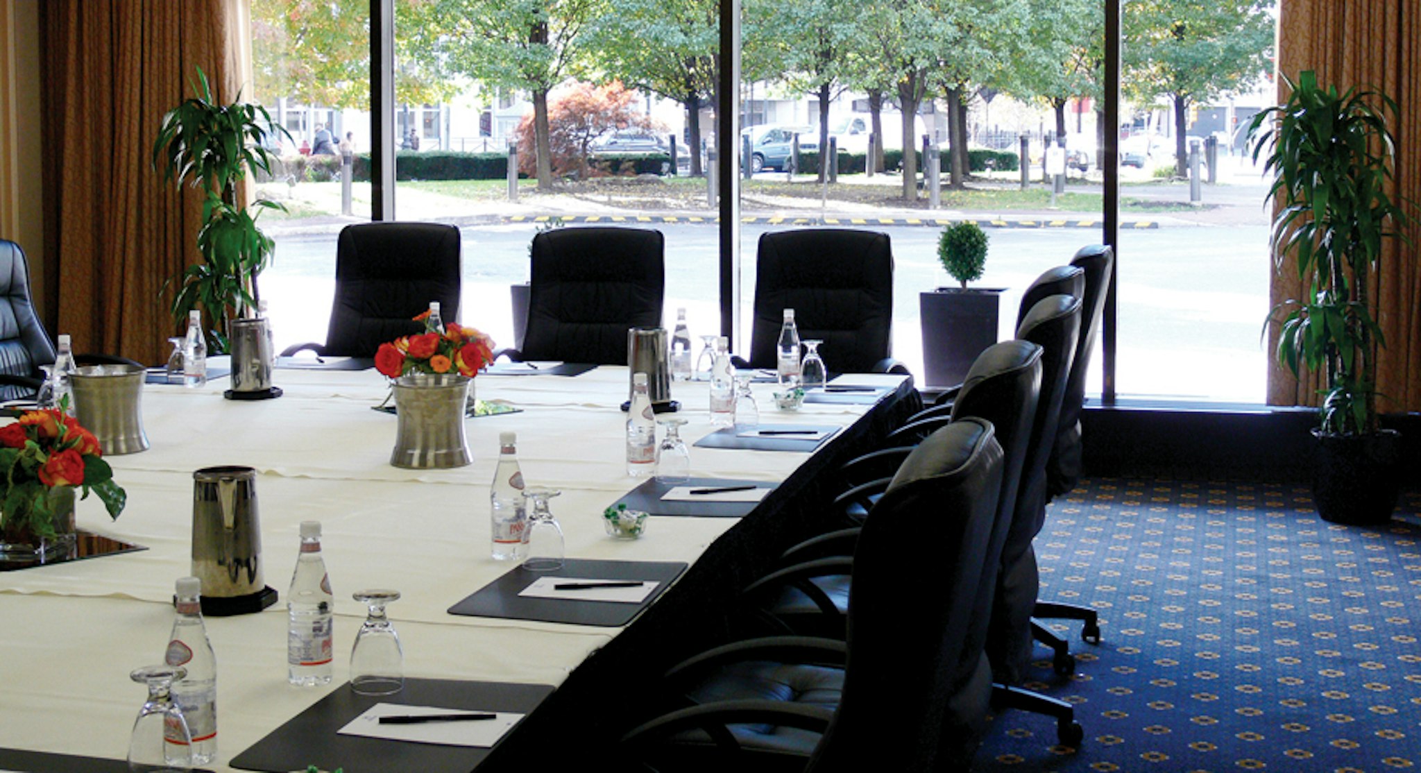 DoubleTree by Hilton Newark Penn Station 43/46
