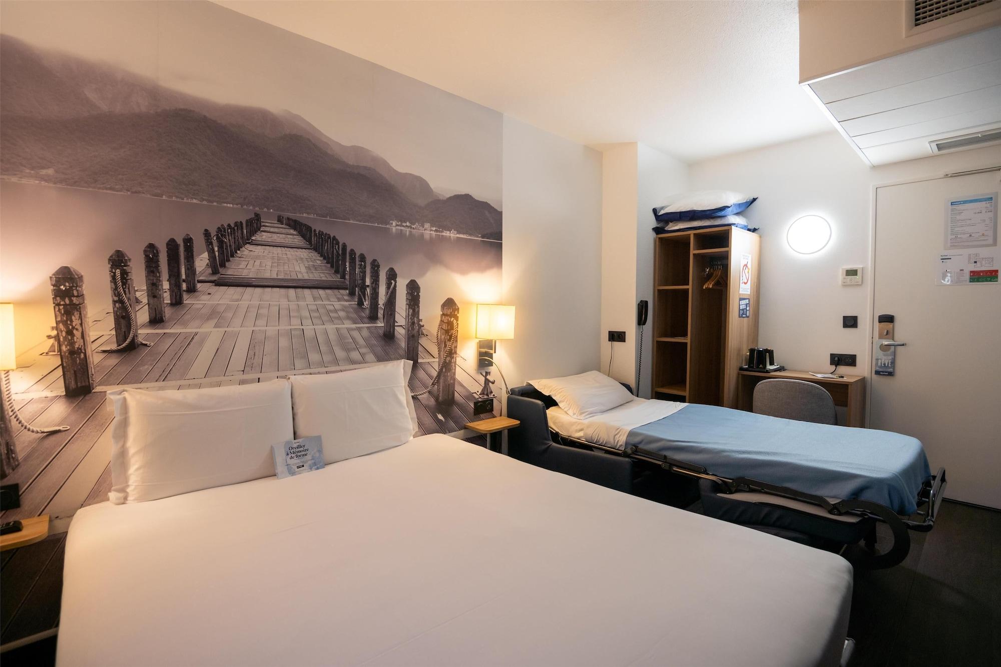 Standard, Multiple Beds