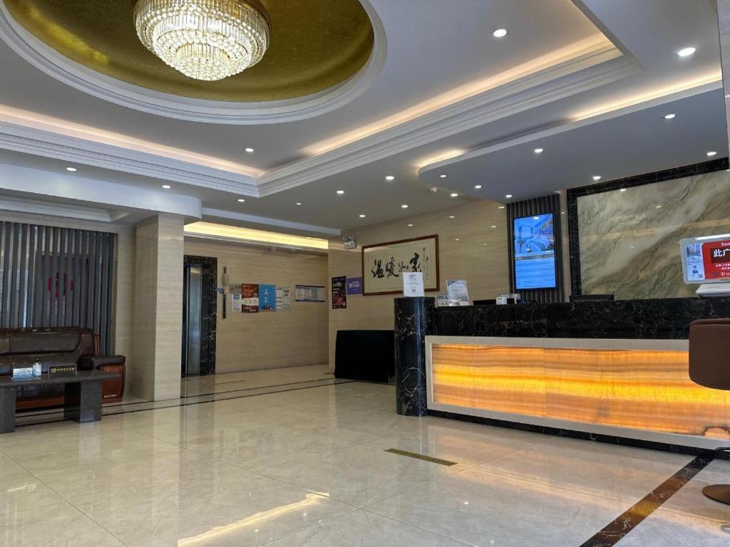 Zhen Xing Hotel 12/51