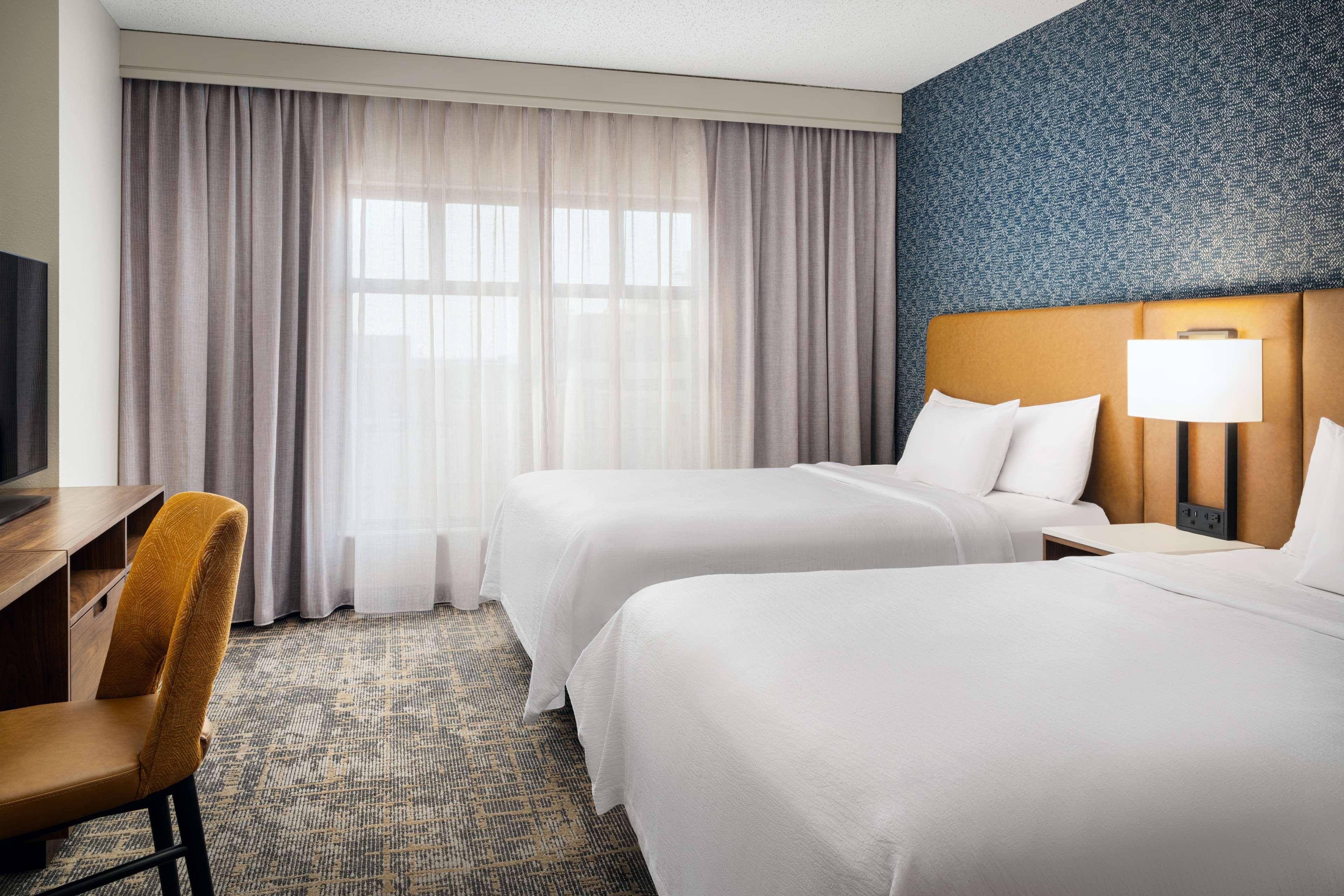 PURE, 2 ROOMS, WELLNESS, SUITE, KING BED