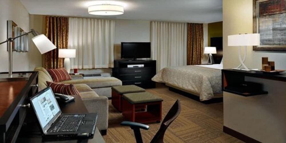 STAYBRIDGE SUITES ODESSA - INTERSTATE HWY 20 30/47