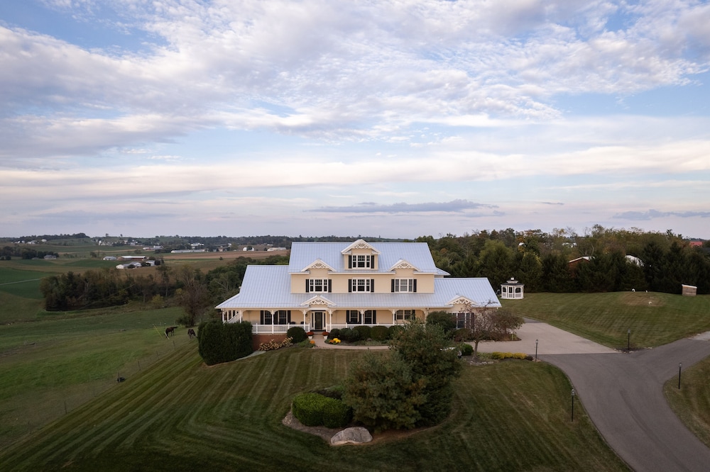 Hillside Inn 56/67