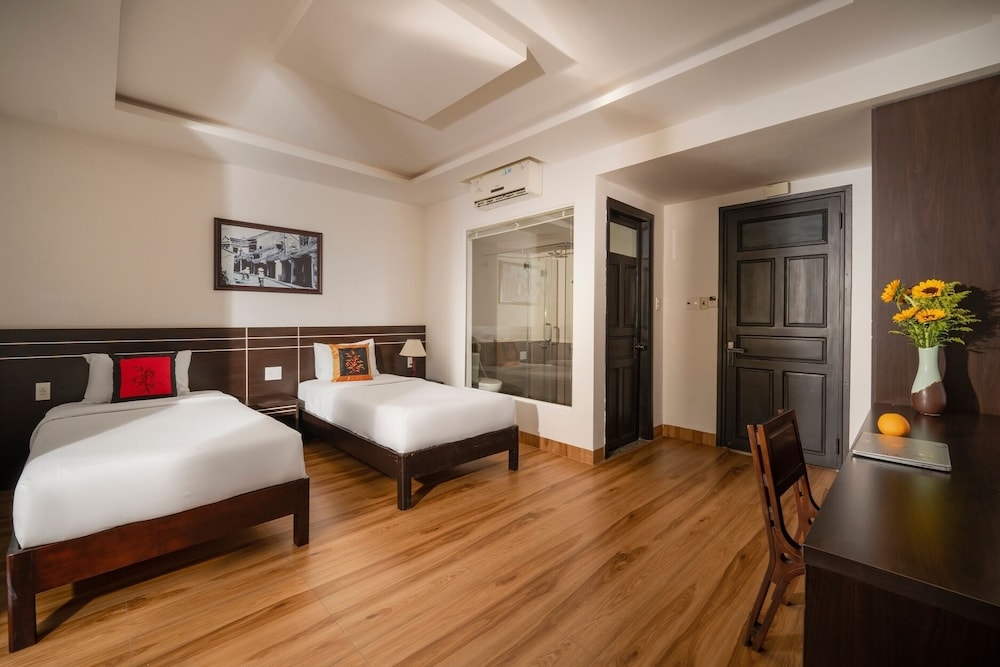 Viet Long Hoi An Beach Hotel 33/53