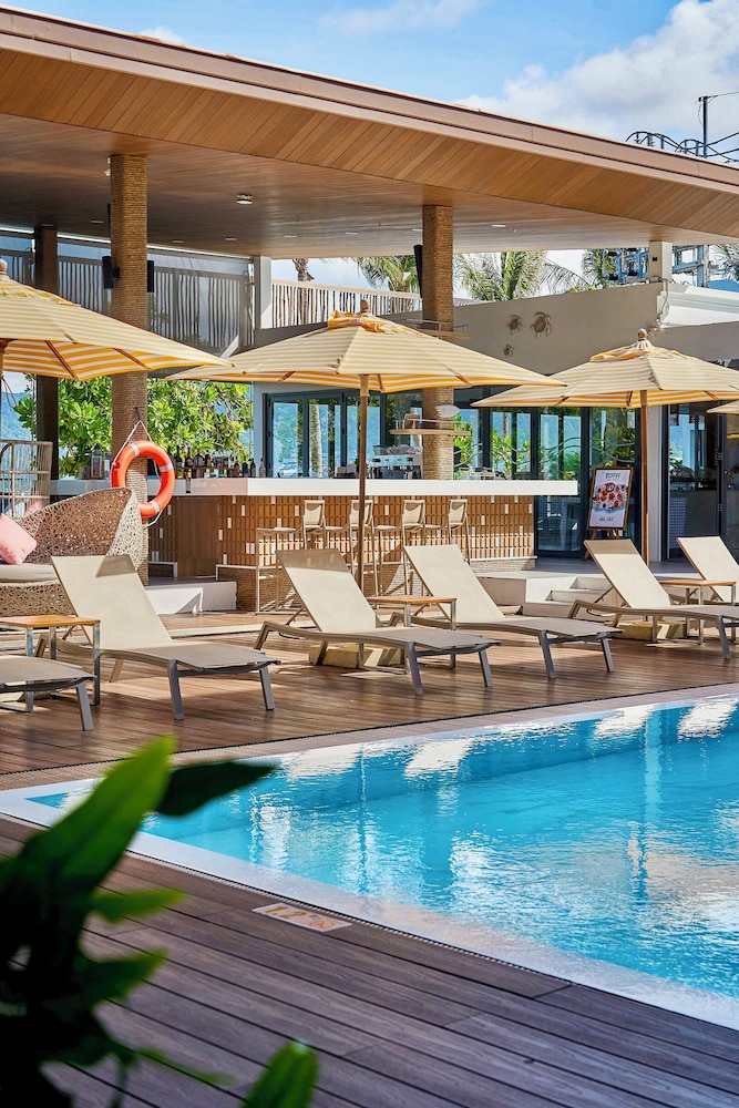 Liv Hotel Phuket Patong Beachfront 10/69