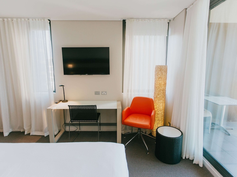 Novotel Newcastle Beach Hotel 22/73