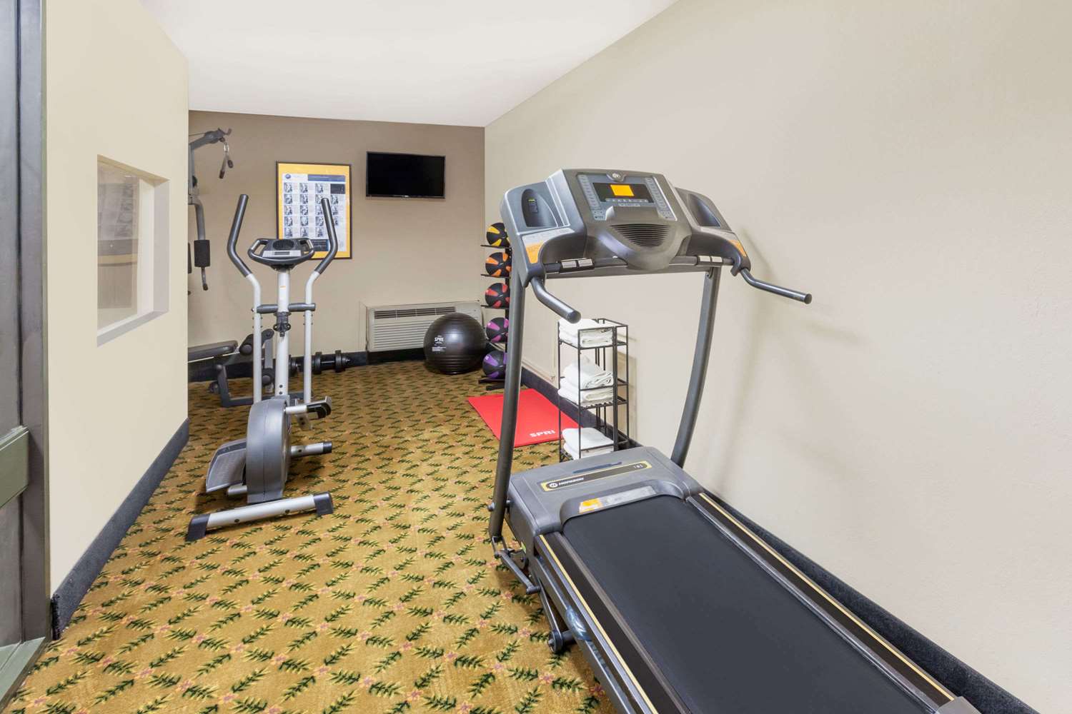 Days Inn by Wyndham Albion 5/11