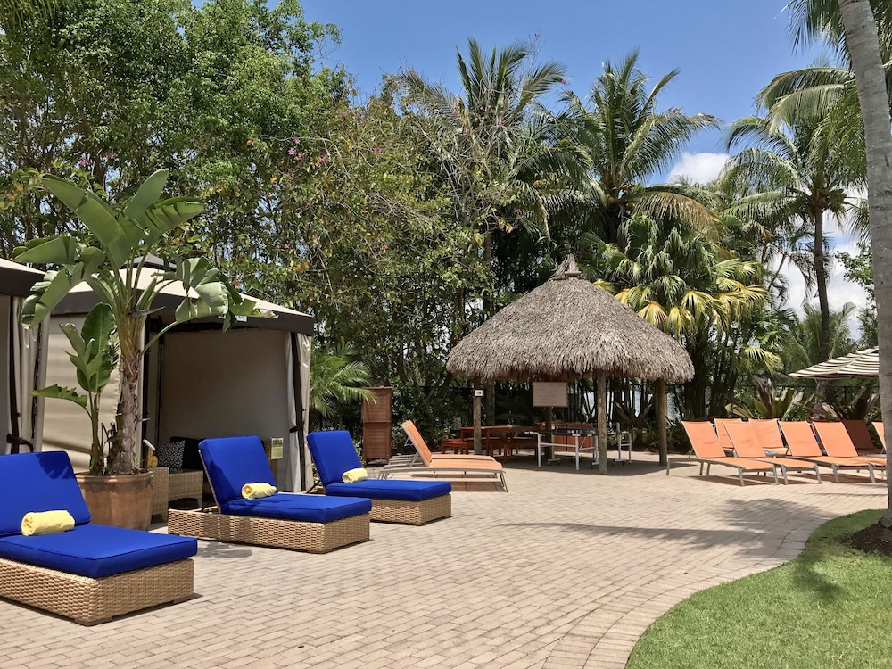 Hyatt Regency Coconut Point Resort And Spa 72/84