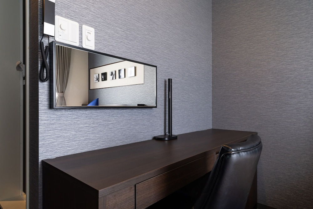 Goi Grand Hotel 5/50