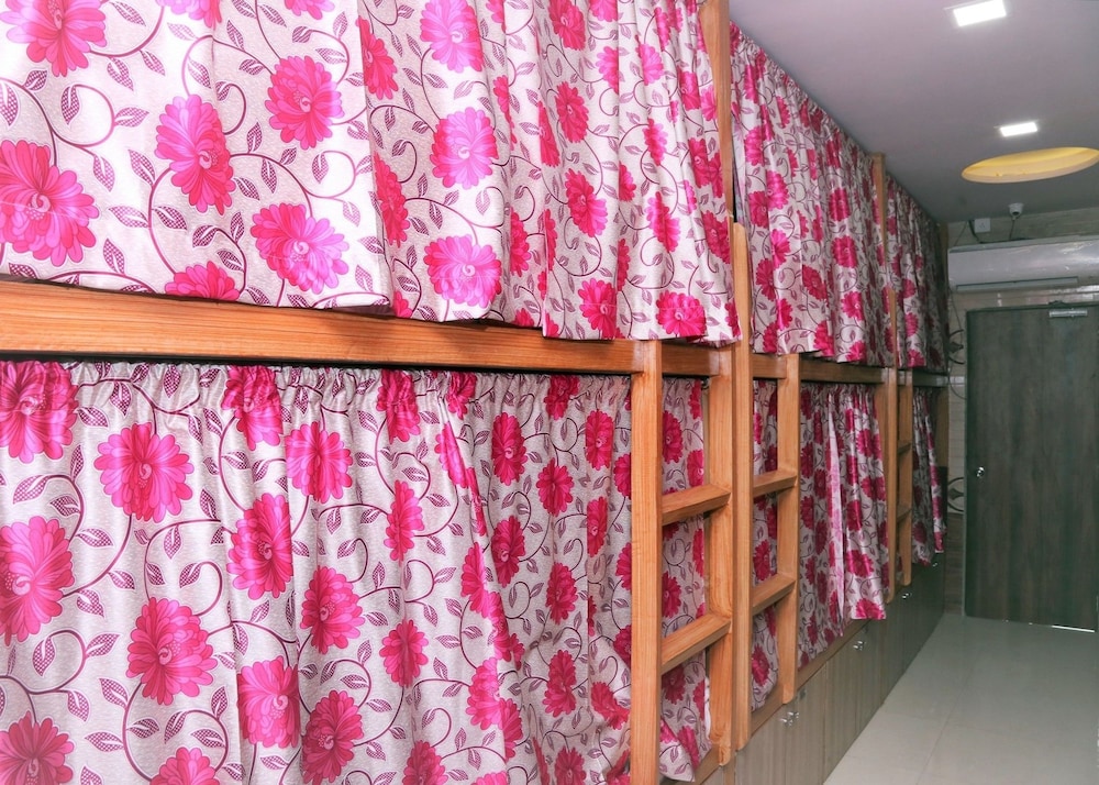 Delta Dormitory photo4