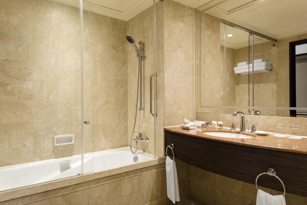 Gold Coast Hotel Hong Kong 18/64