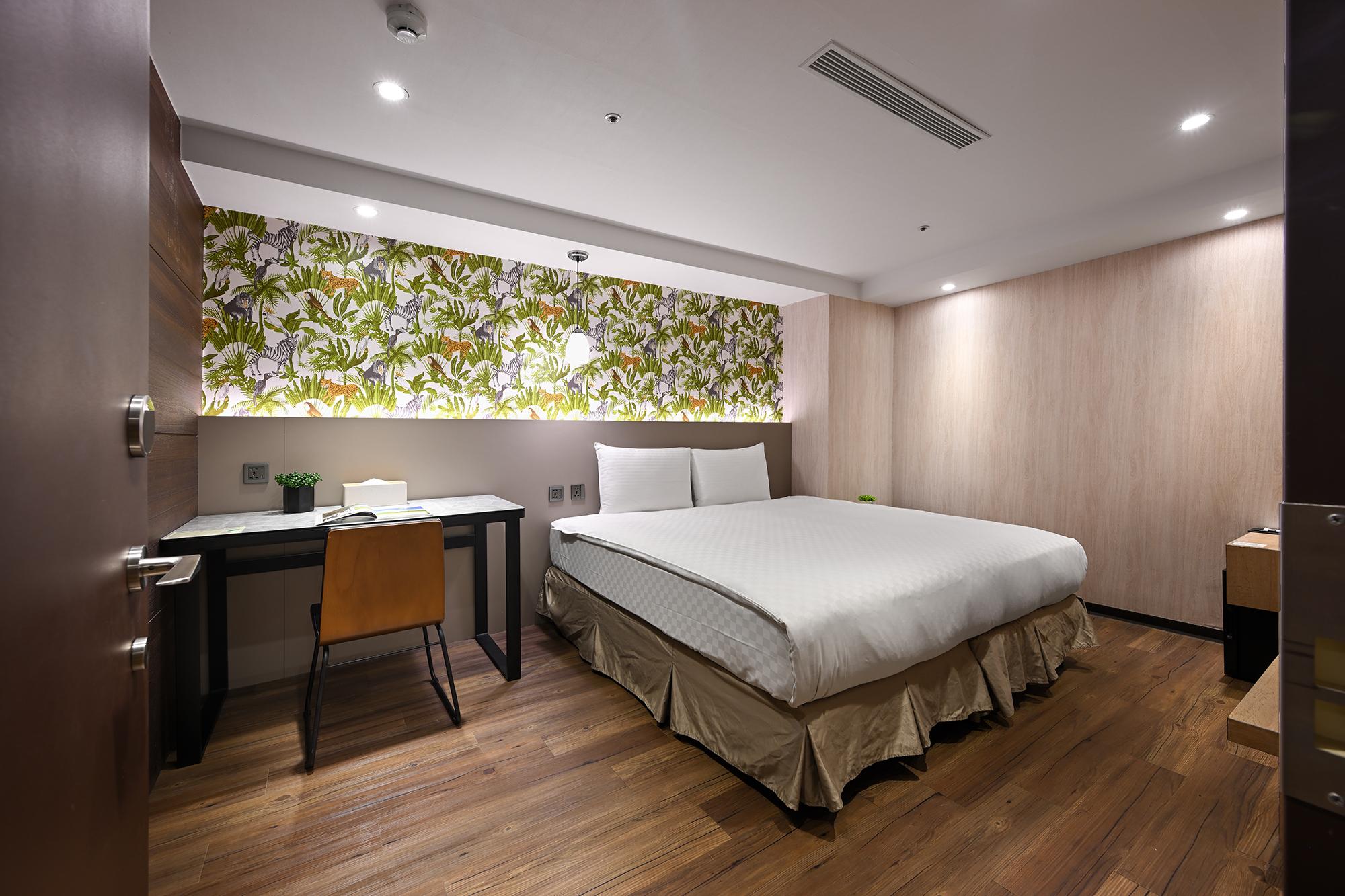 Business, Single, Double Bed, No Window