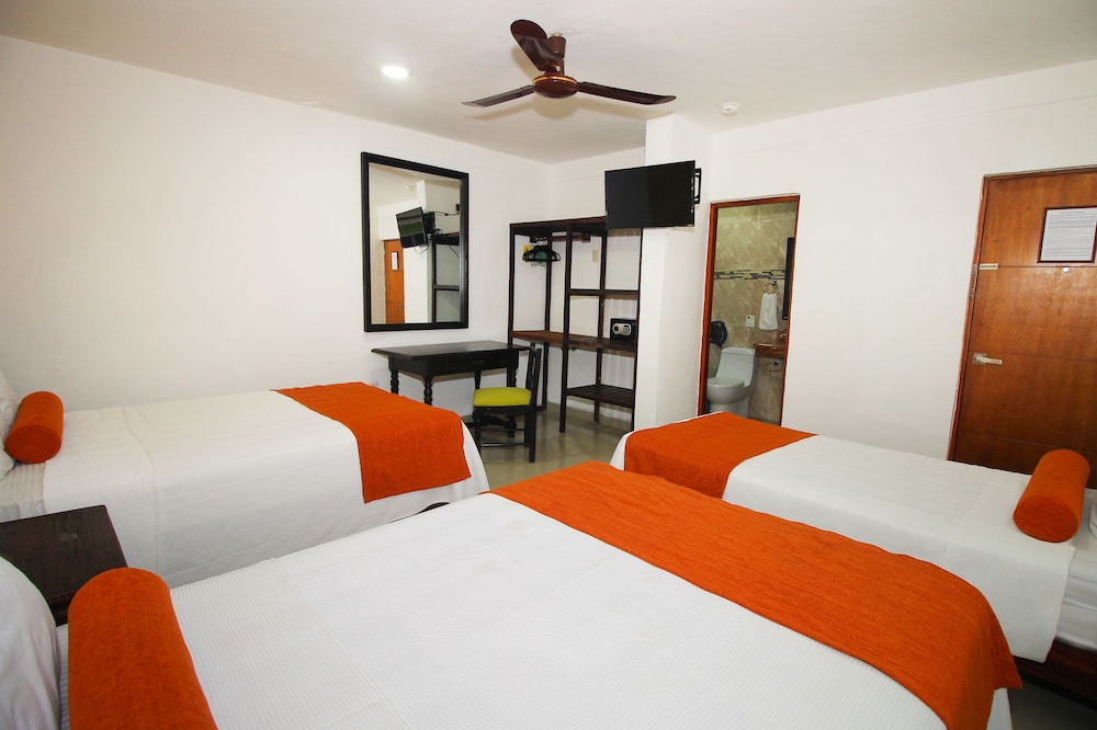 Hotel Posada Papagayo 16/36