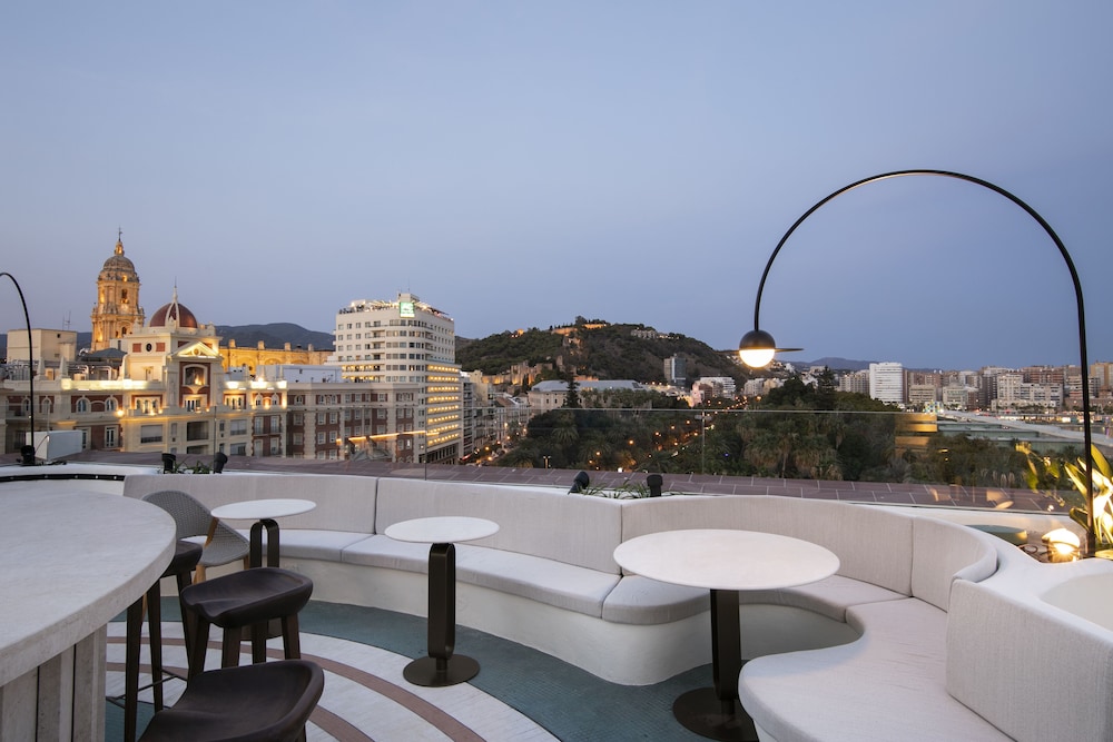 ONLY YOU HOTEL MALAGA 5/50