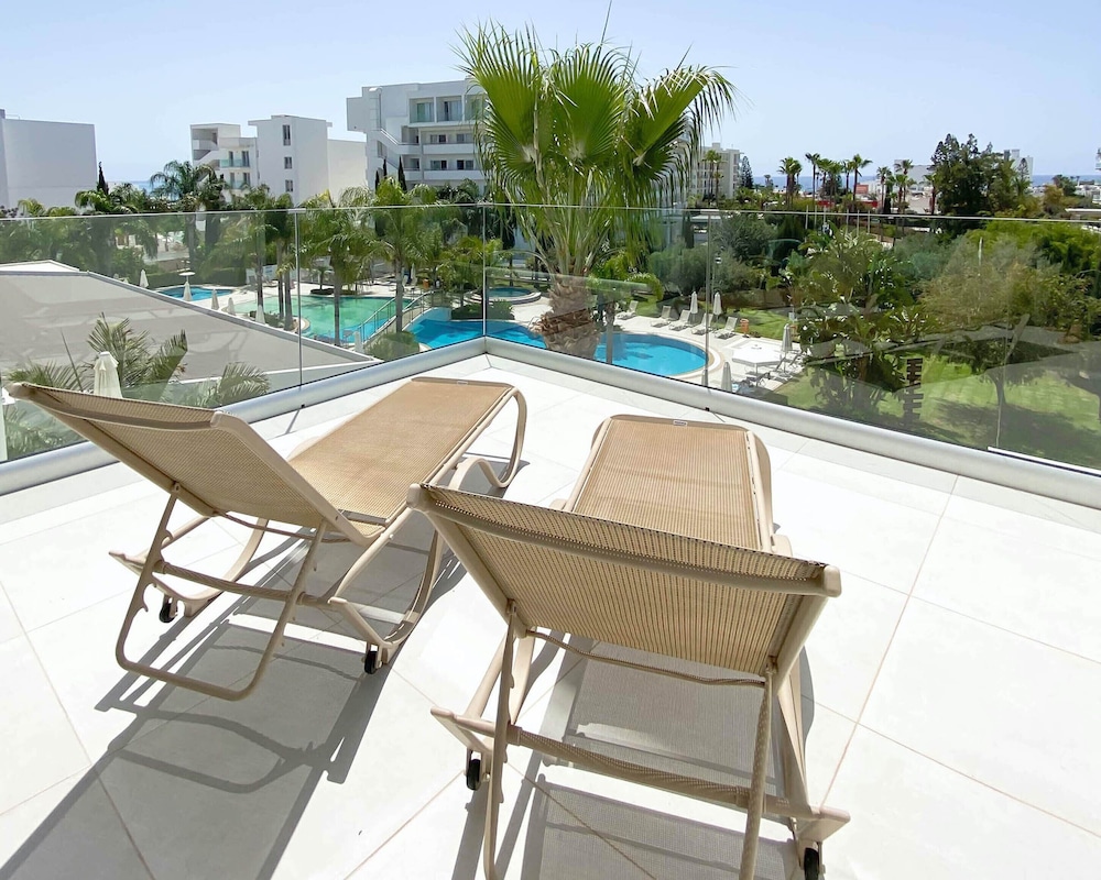 Anesis Hotel 14/44