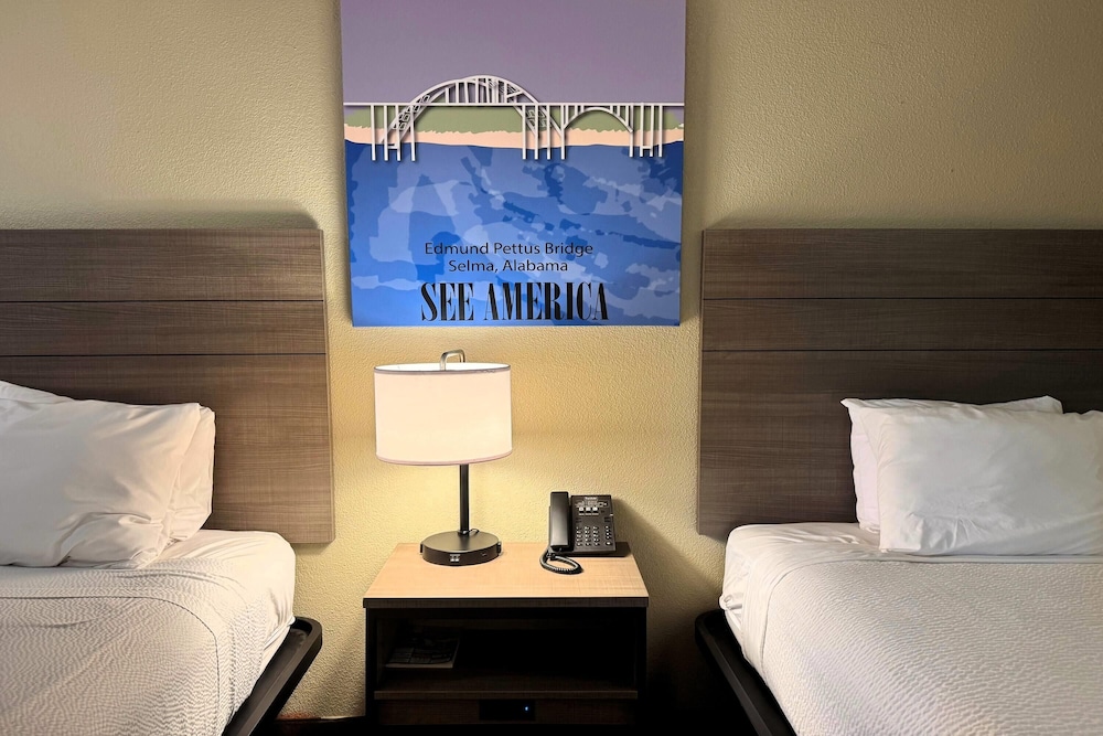 Travelodge by Wyndham Thomasville AL 22/50