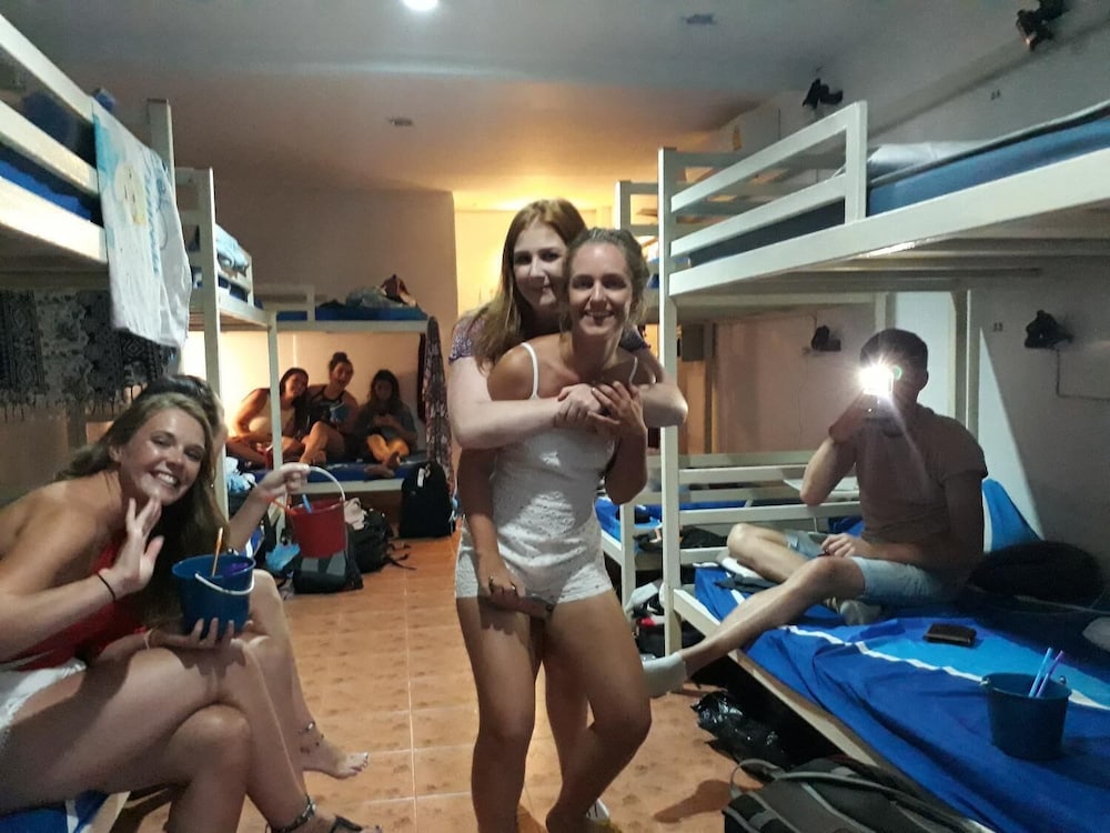 Hangover Hostel photo5